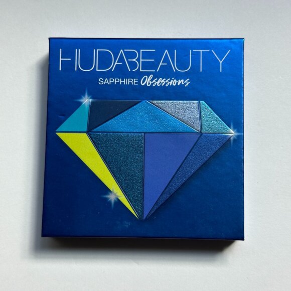 HUDA BEAUTY Sapphire Obsessions 9-Shade Eyeshadow Mini Palette - Picture 2 of 6